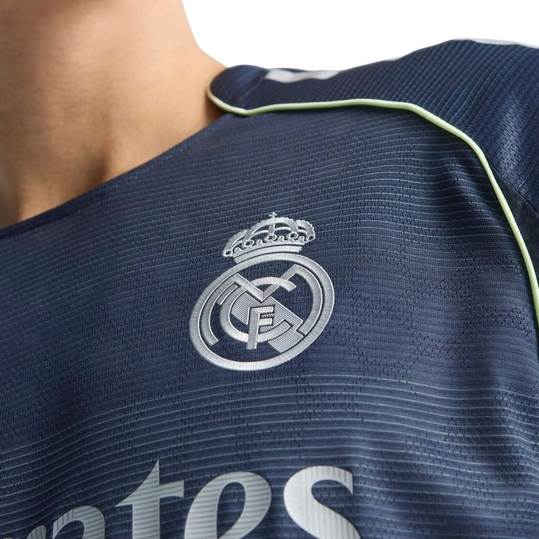 Real Madrid Away Jersey 2025-26 Fan Version